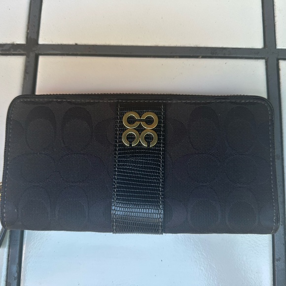 Vintage Coach Wallet Julia Op art Jacquard & Leather Accordion Wallet - Picture 1 of 10